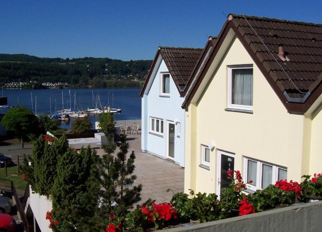 Helle 93M2 Fewo Mit 2 Schlafzimmern Am Edersee Scheid  المظهر الخارجي الصورة